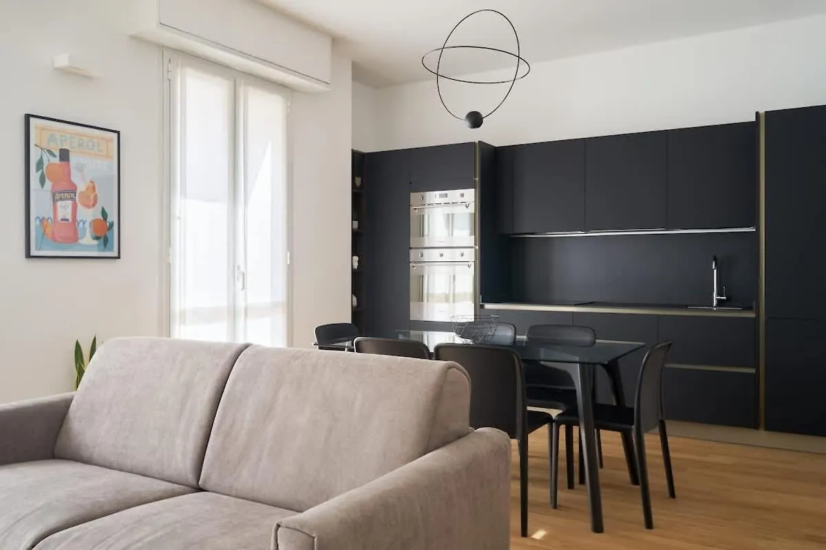 Moonlight Suite - Near Brera And Arco Della Pace Milan