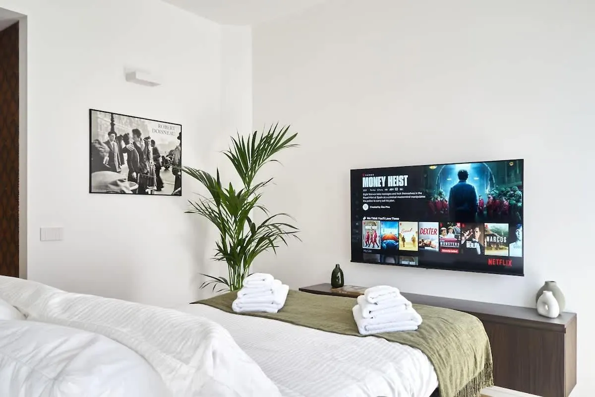 Apartment Moonlight Suite - Near Brera And Arco Della Pace Milan Italy
